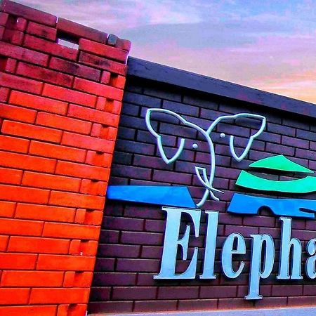 Elephas Resort & Spa Сигирия Экстерьер фото